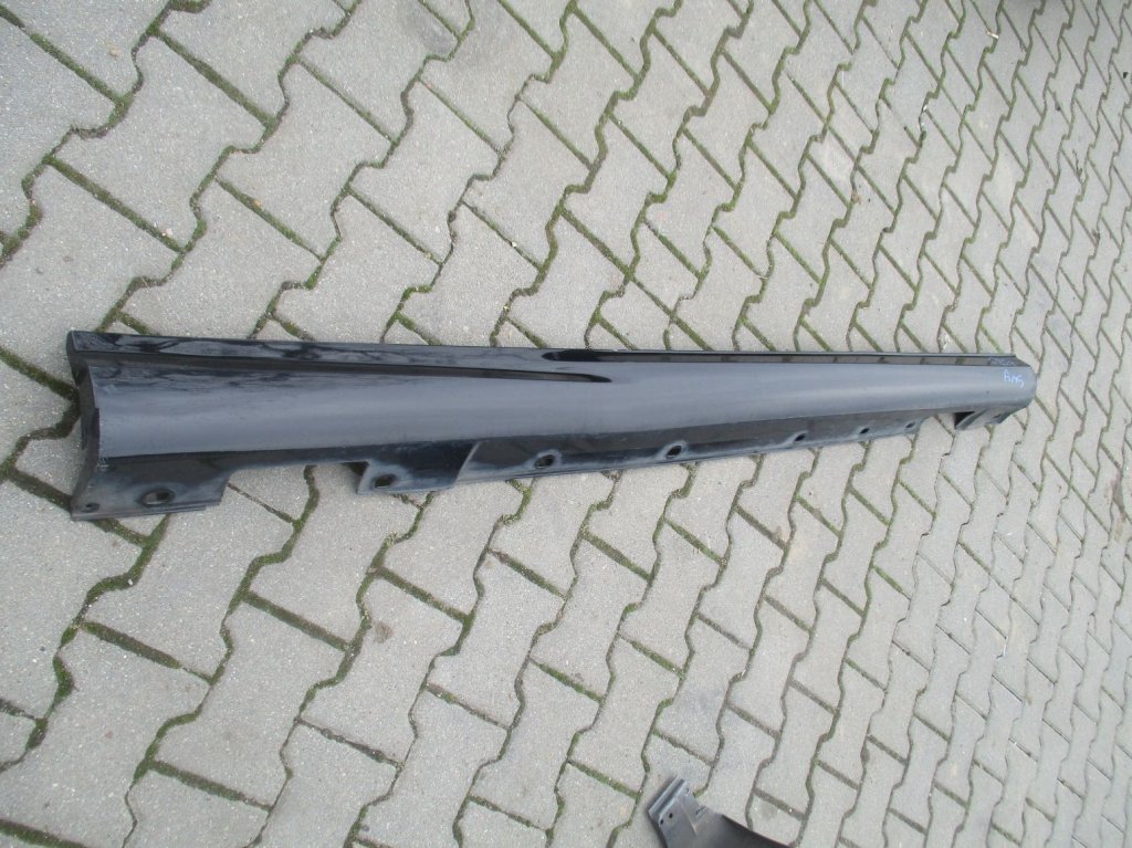 Купить Порог накладка  mercedes c-klasa w204 07-14 amg правый
