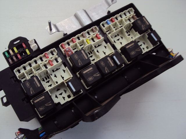 фото №4, Коробка предохранителей jaguar xe 2014-