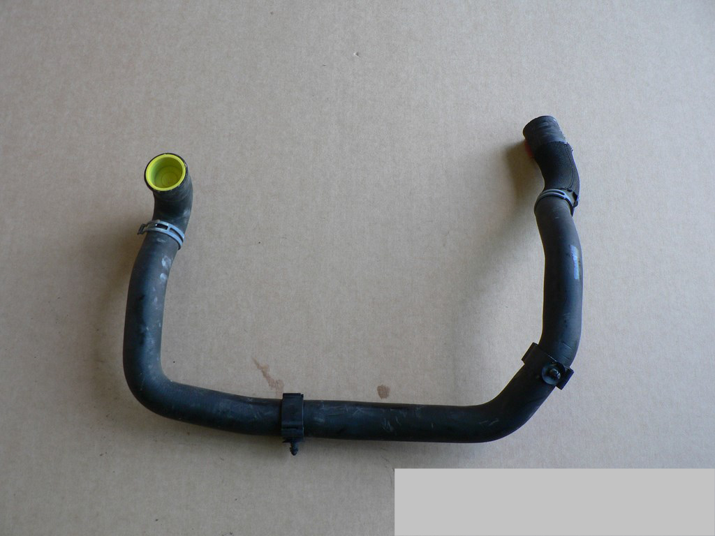 фото №1, Dw vw up пабтрубок  воды 1s0121051