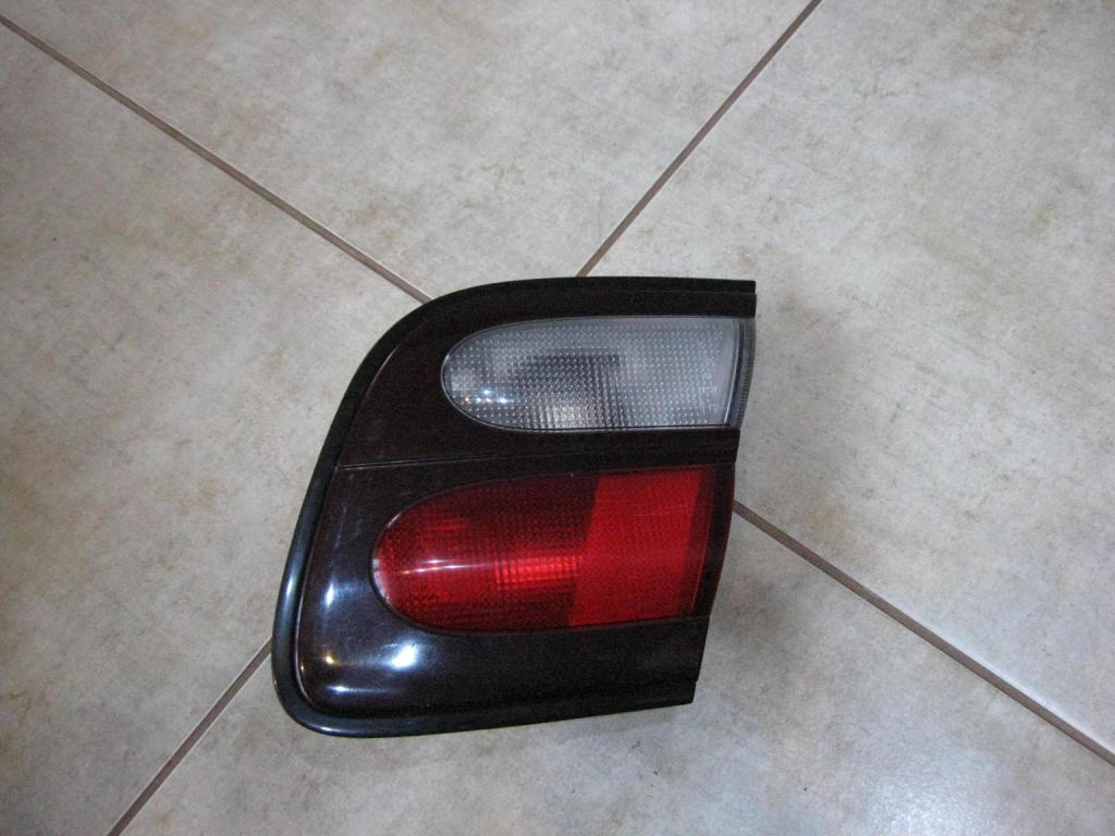 фото №1, Правый задняя --- крышка багажника --- nissan almera n15 - lift