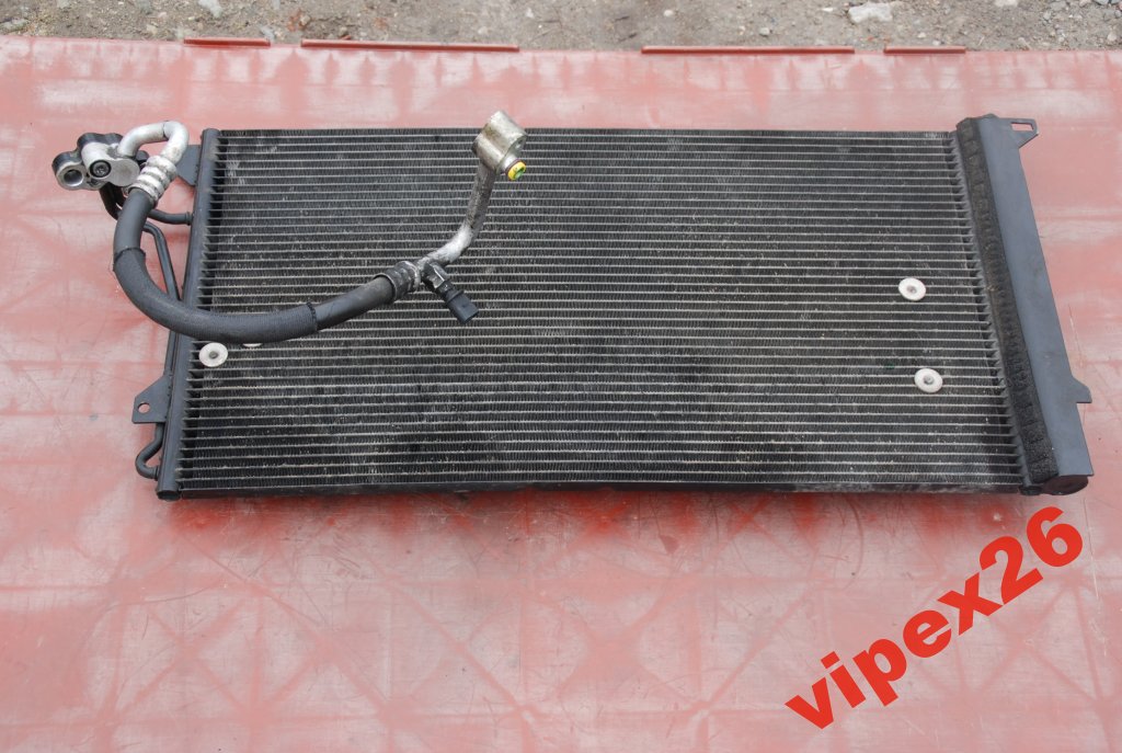 фото №1, Vw touareg 5.0tdi радиатор кондиционера + шланг