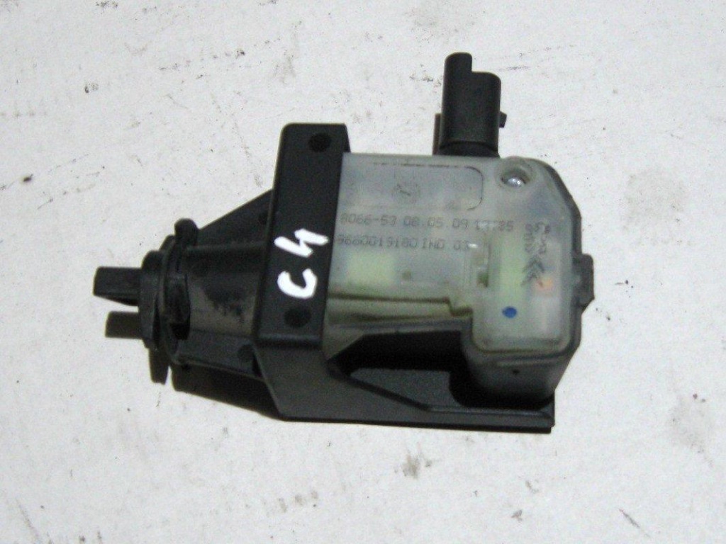 Купити C4 picasso замок привід кришка пального 9660019180