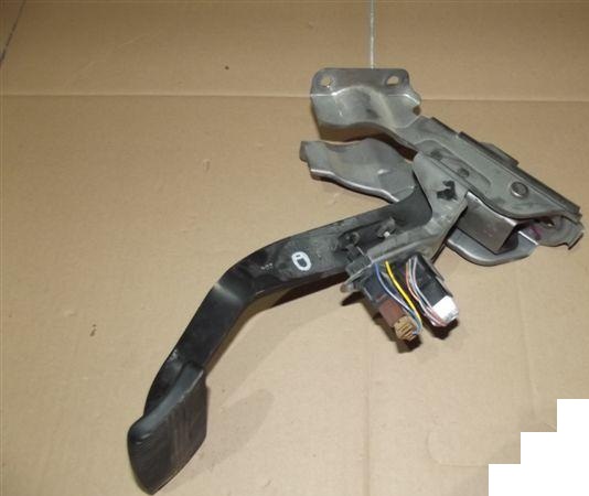 фото №1, Infiniti 06r fx35 fx45 педаль гальма гальмо