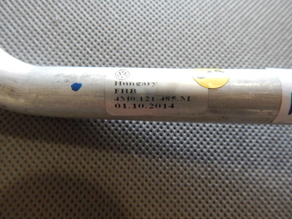 фото №2, Audi q7 4m 3.0 tfsi шланг труба 4m0121485m