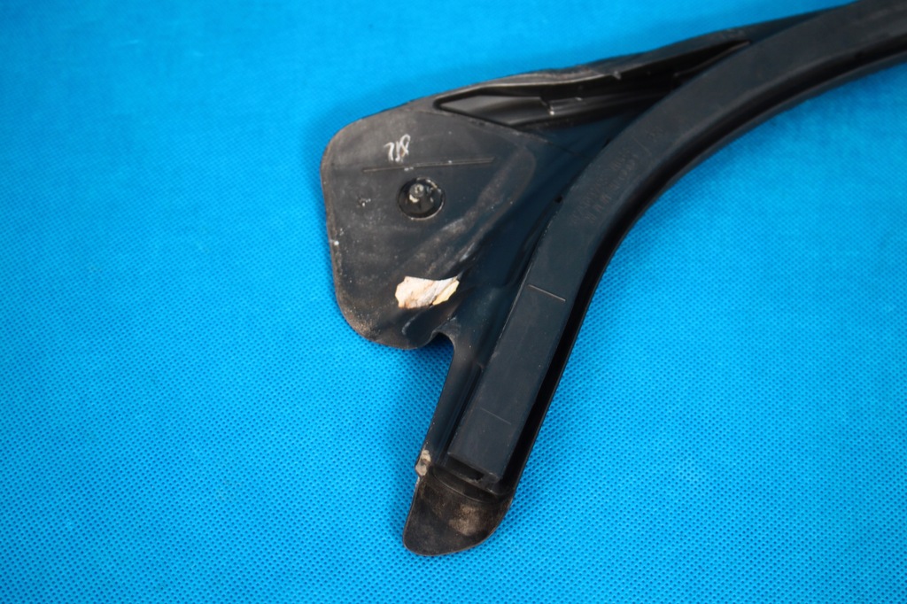 фото №10, Audi a7 4ga прокладка правий перед 4g8845354 2012