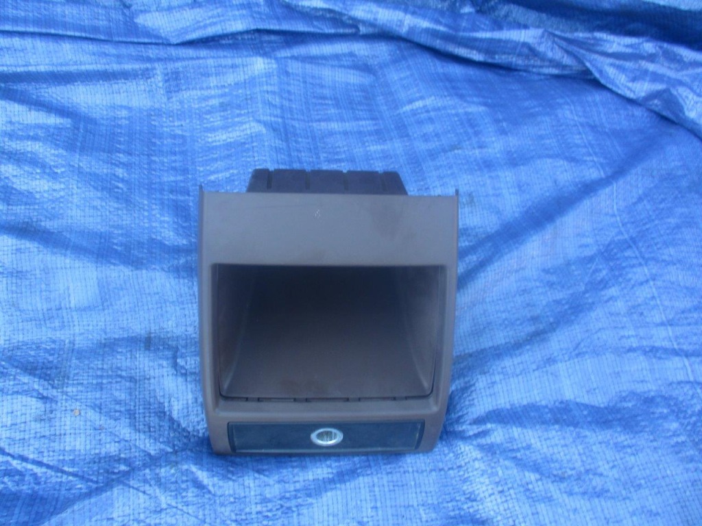 фото №1, Полиця прикурювач бардачок тунель bmw e70 x5 коричневий