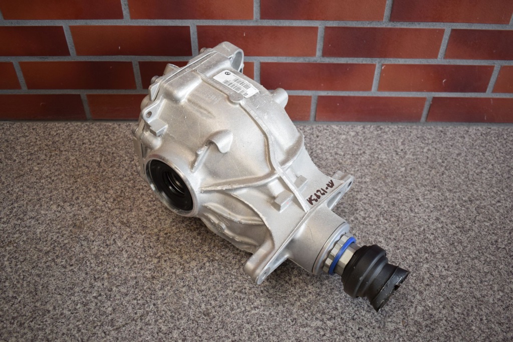 фото №1, Задній міст диференціал bmw 7 g11 g12 3.08 8630826