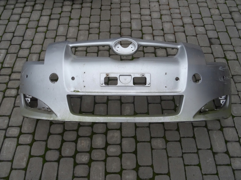 фото №1, Toyota auris i 06-09 rok бампер передній 4xpdc