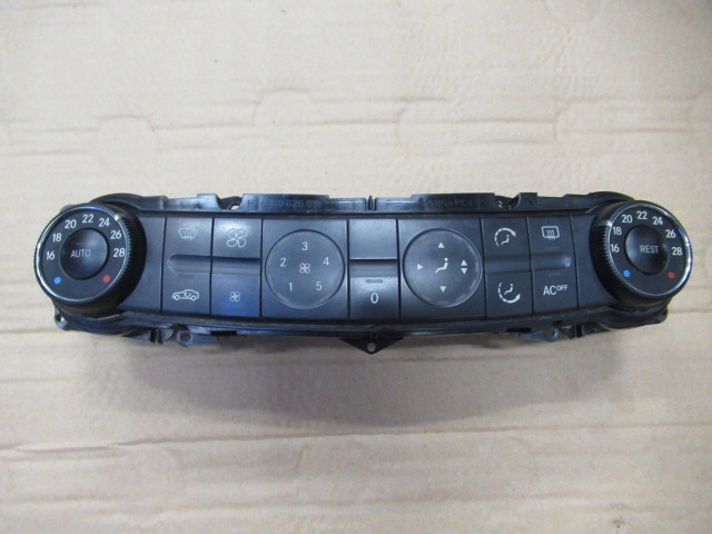 фото №1, Панель кондиционера mercedes w211 2118300385