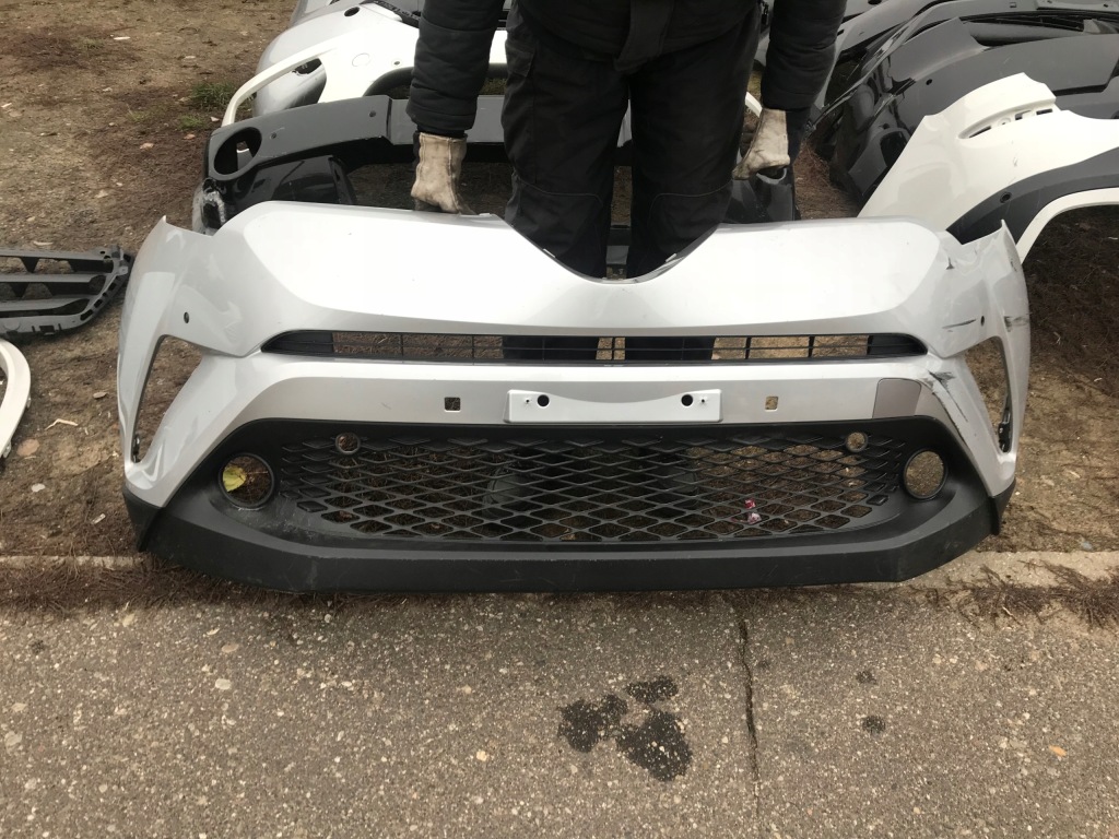 фото №1, Toyota c-hr бампер передний оригинал