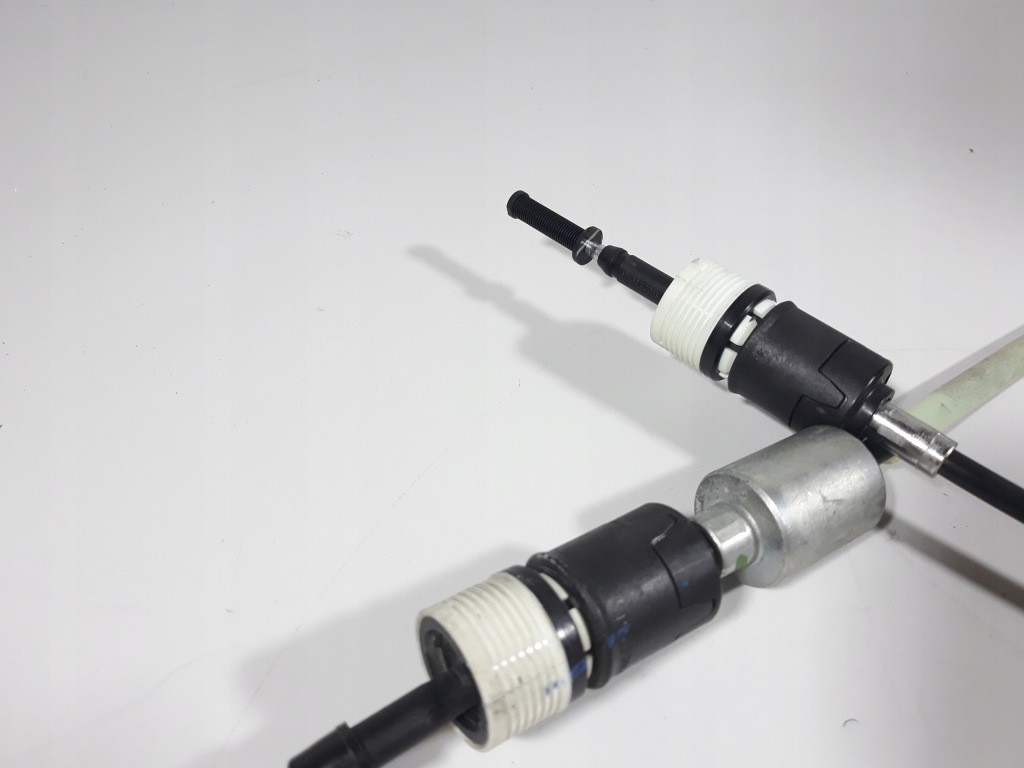 Volvo xc60 2.4 d5 16r трос переключения передач 31367928 в Украине