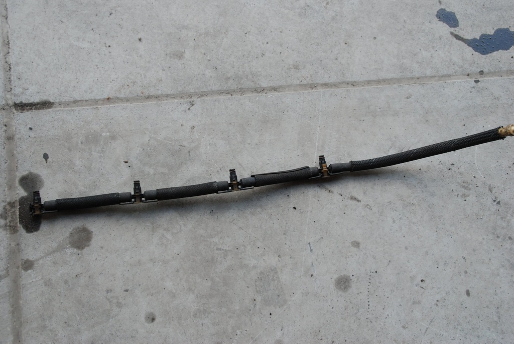 фото №1, Молдинг повернення палива надлишок vw crafter 2,0tdi