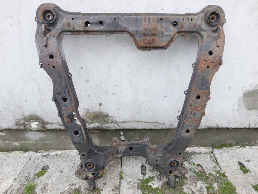 фото №9, Подрамник подрамник mitsubishi space runner ii 2.0 16v 99-