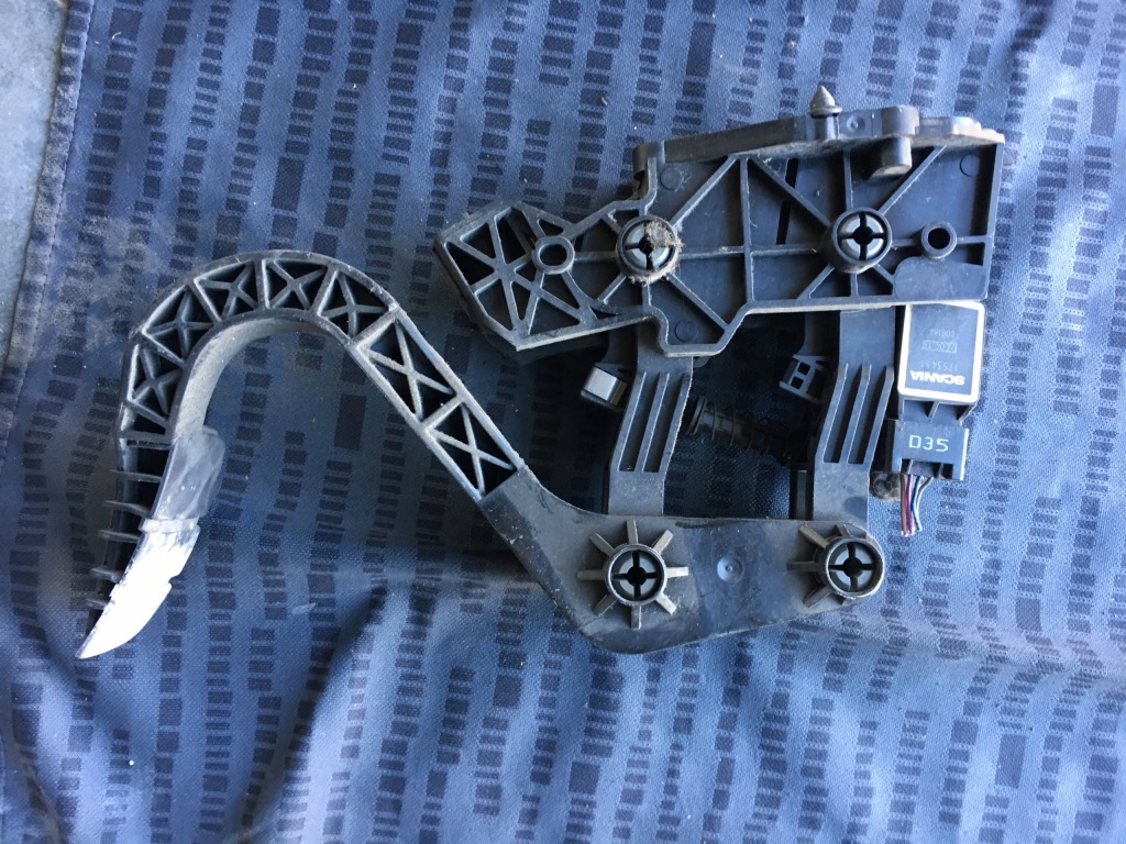 фото №1, Потенциометр педаль газа scania r