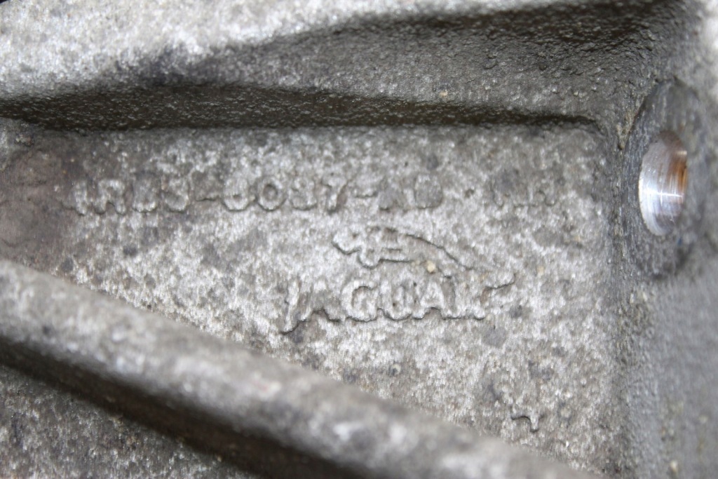 фото №6, Кронштейн подушка двигателя xf xj discovery 4r638037ab