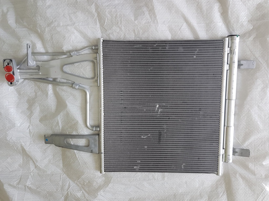 фото №1, Vw up lift 2016- радиатор кондиционера 1s0800718