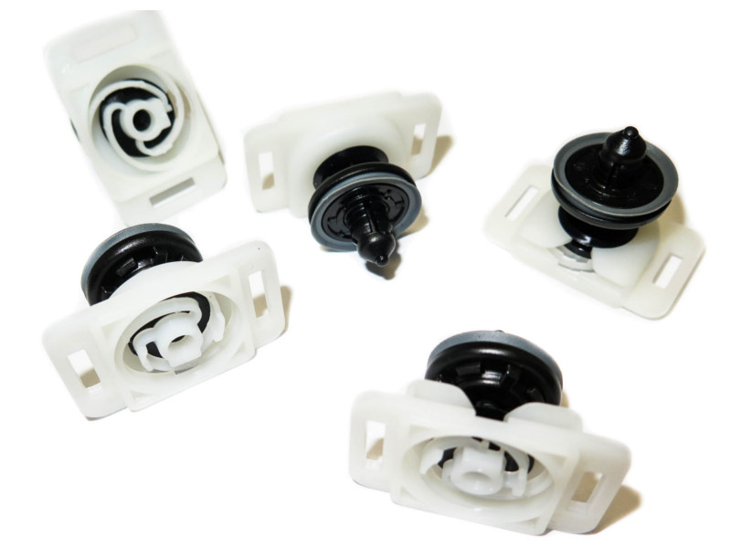 фото №1, Клипсы обивка дверь vw caddy golf v vi eos polo