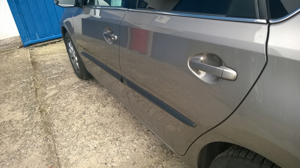 фото №12, Toyota auris ii 2012 - 2018 - накладки бічний