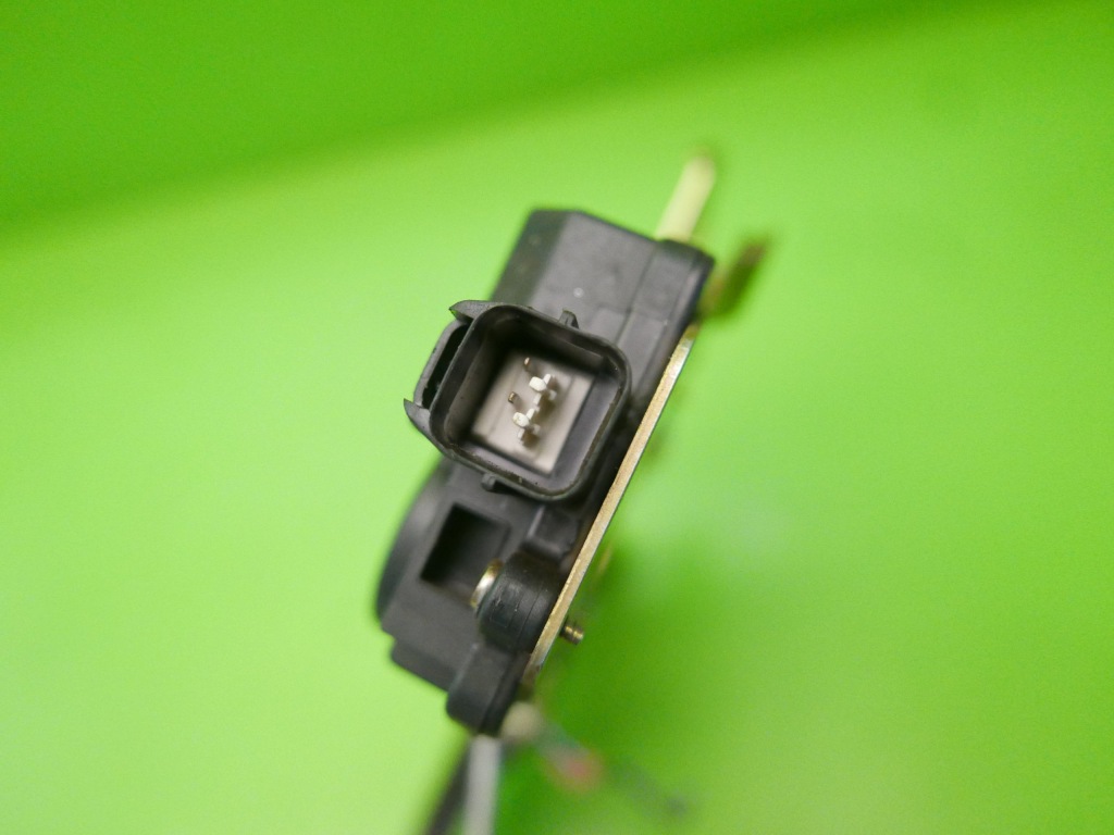 фото №9, Замок механизм задняя левый kia sedona i carnival 99-