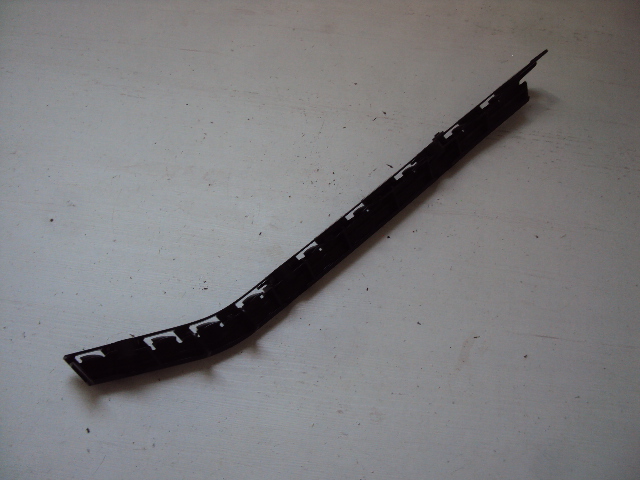 фото №1, Напрямна правий задня mercedes c-klasa w204 kombi