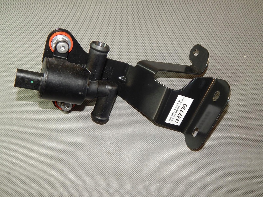 фото №1, Audi a5 f5 клапан wody 8w1819283b