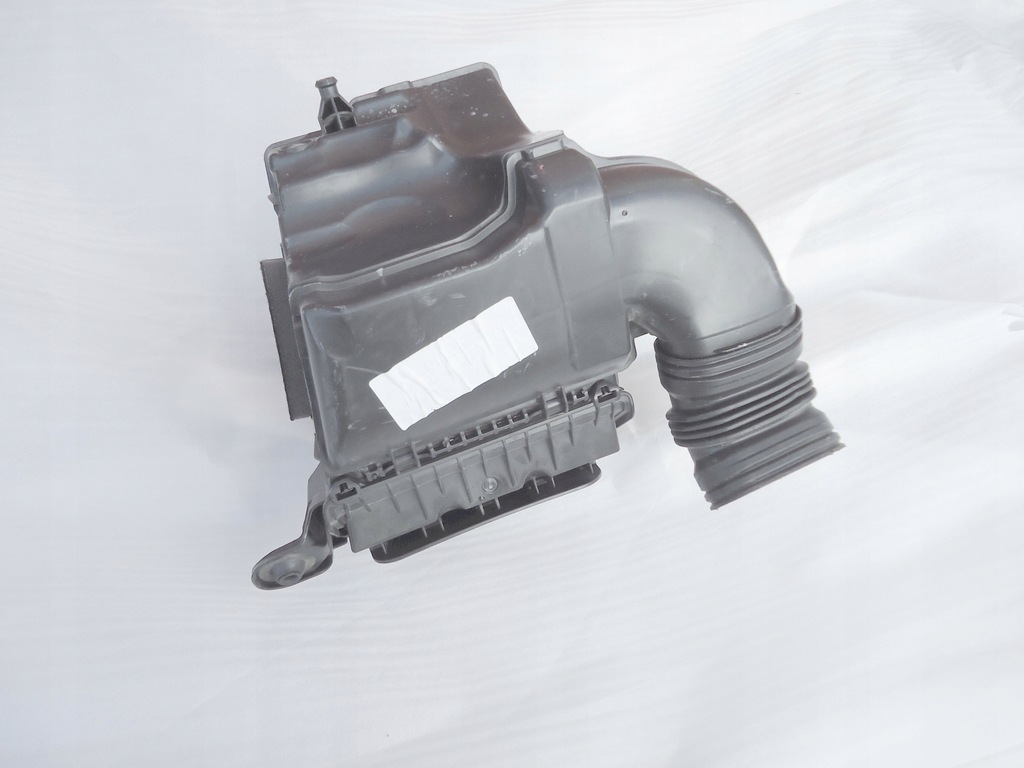 фото №2, Renault оригинальный номер 165007121r корпус фильтра воздуха