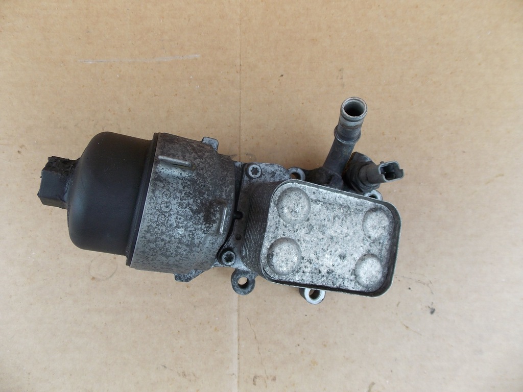 фото №1, Ford galaxy mk3 основание фильтра масла 9685997780