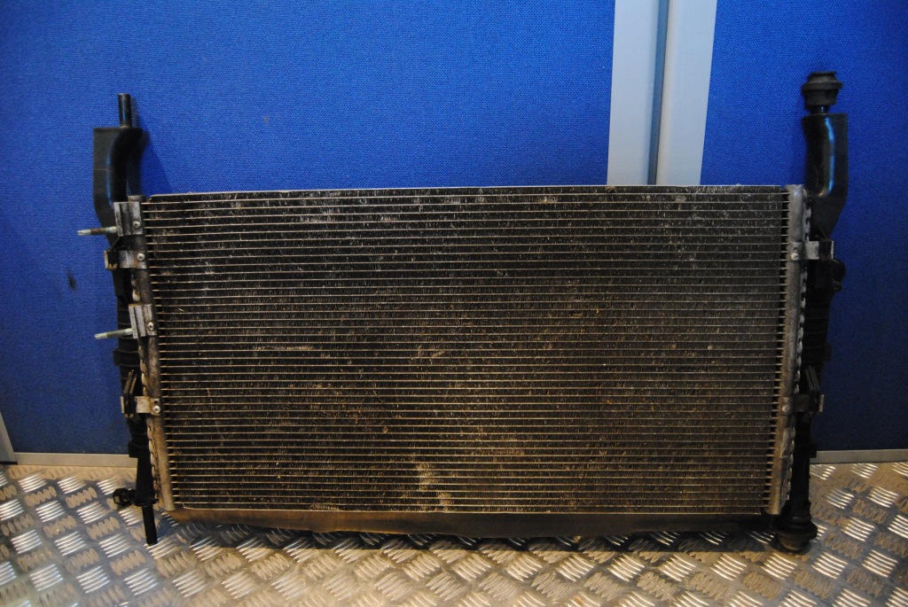 Купити Радіатор ford transit + корпус вентилятора