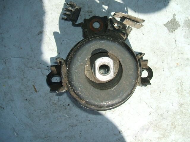 фото №1, Lexus rx300 rx 97-03 подушка двигателя кронштейн