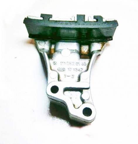 фото №1, Напрямна натягувач 2.3 16v mercedes clk c208 w202