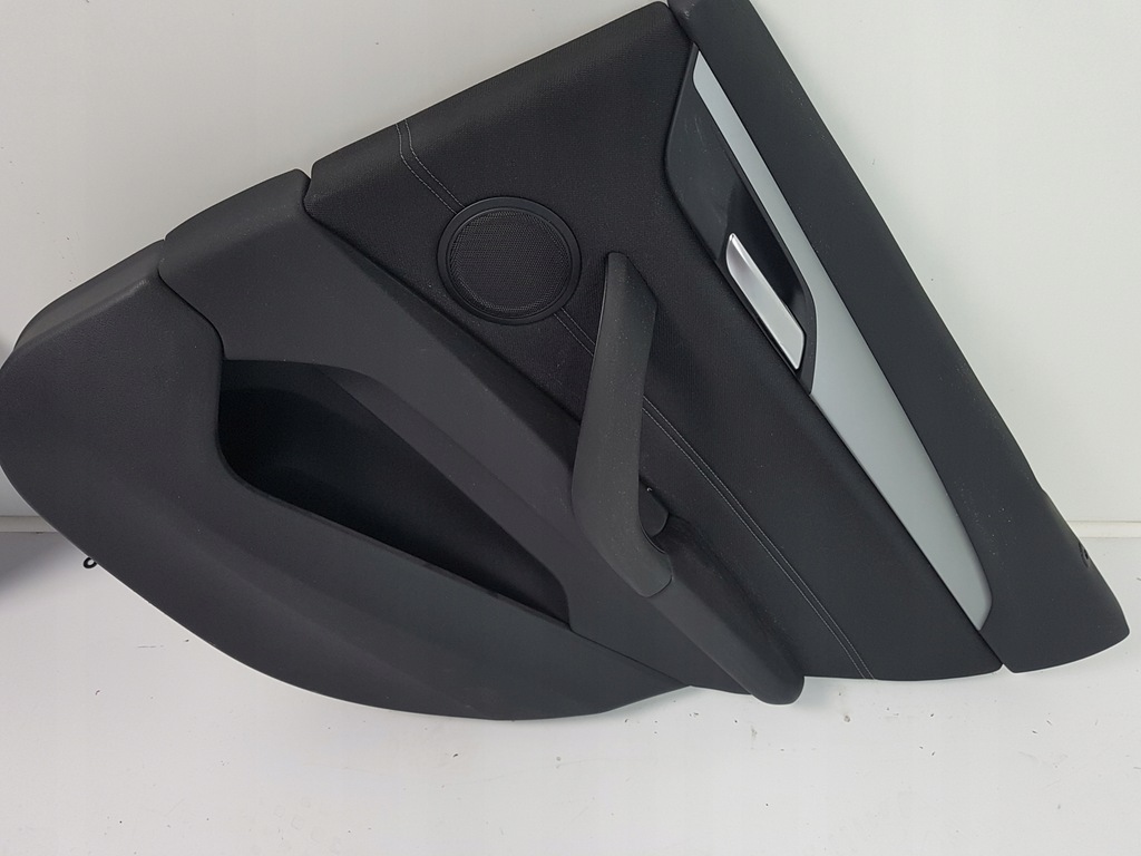 фото №1, Обивка обшивка дверь правый задняя bmw x1 f48