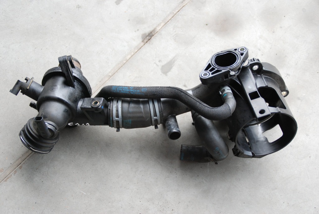 фото №2, Mercedes w207 w212 2.2 cdi труба wąż wody