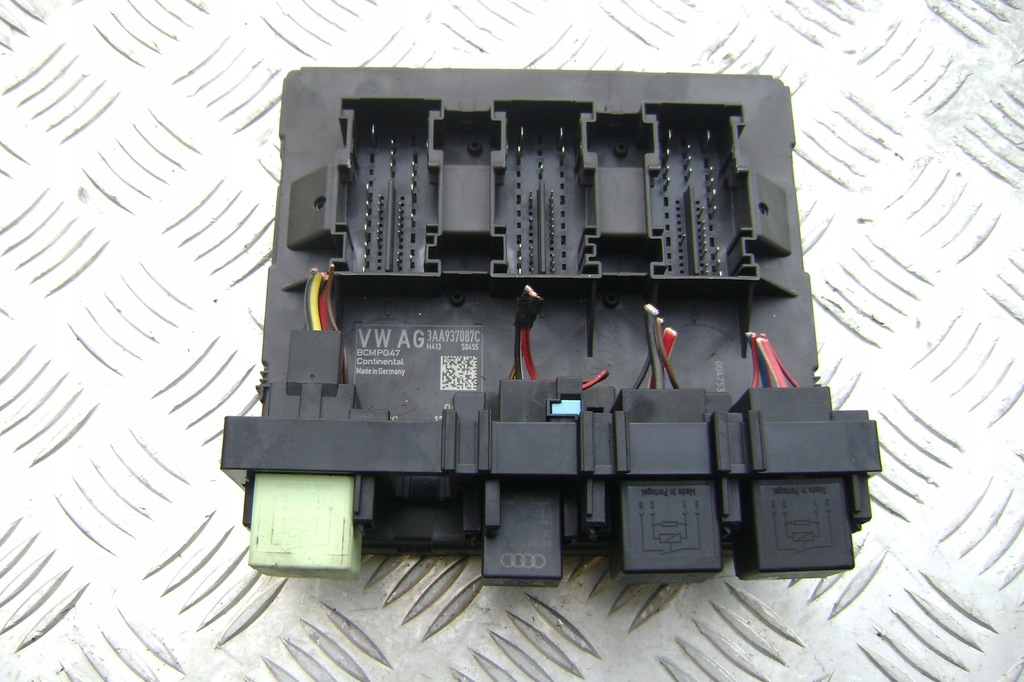 фото №1, Vw passat b7 - блок управления блок управления бортовой сетью 3aa937087c