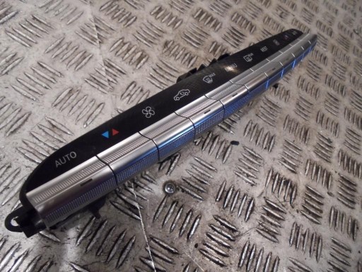 фото №1, Idealny панель кондиціонера mercedes s w222 1