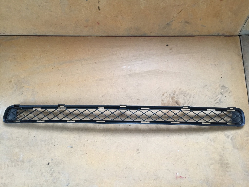 фото №1, Решётка бампера toyota rav 4 iv