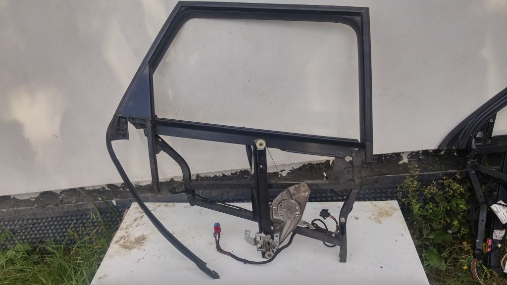 Купить Audi a6 c5 рамка дверь подъемник стекло правый задняя