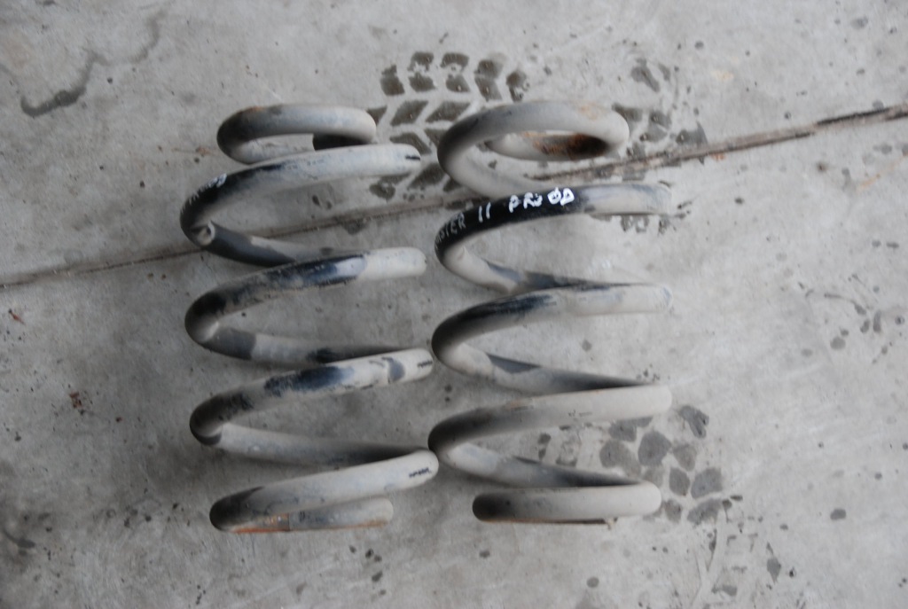 фото №1, Пружина перед renault master ii 2.5 dci 2008