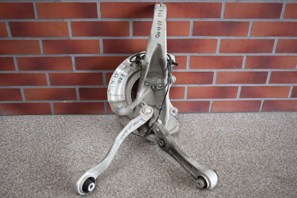 фото №1, Поворотный кулак правая рычаг ступица bmw 5 f10 f11