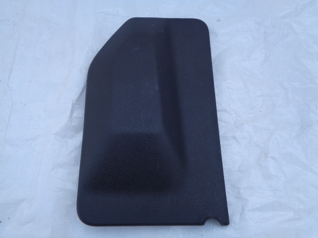 фото №1, Jumpy expert фургон 17- заглушка левая стойка задняя