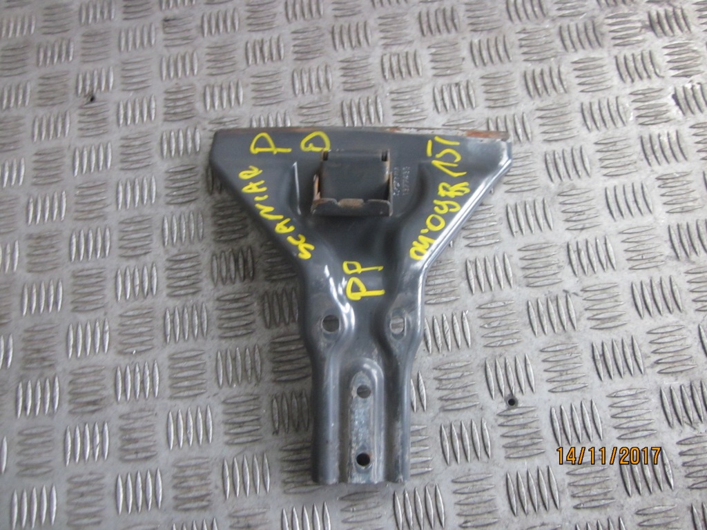 фото №1, Кронштейн крыла правый перед scania r 04-09r