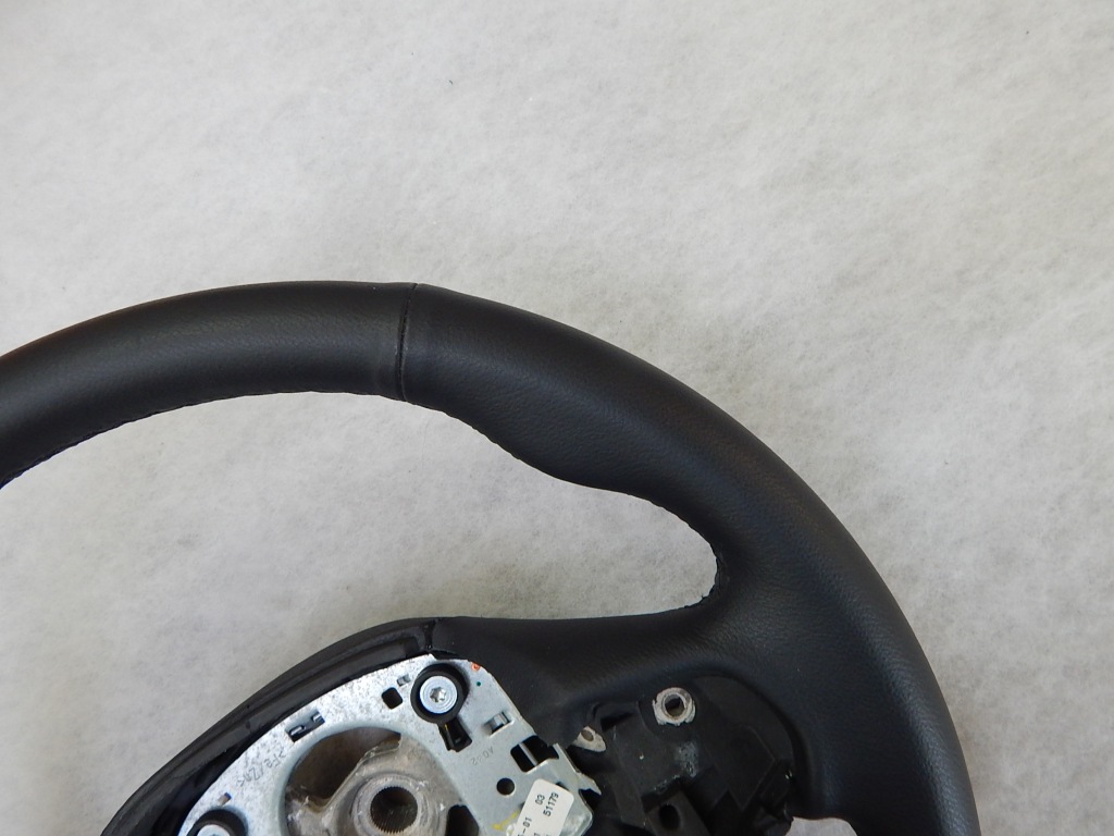 фото №6, Bmw x3 x4 f25 f26 - воздуховод кожа pod лепестки переключения