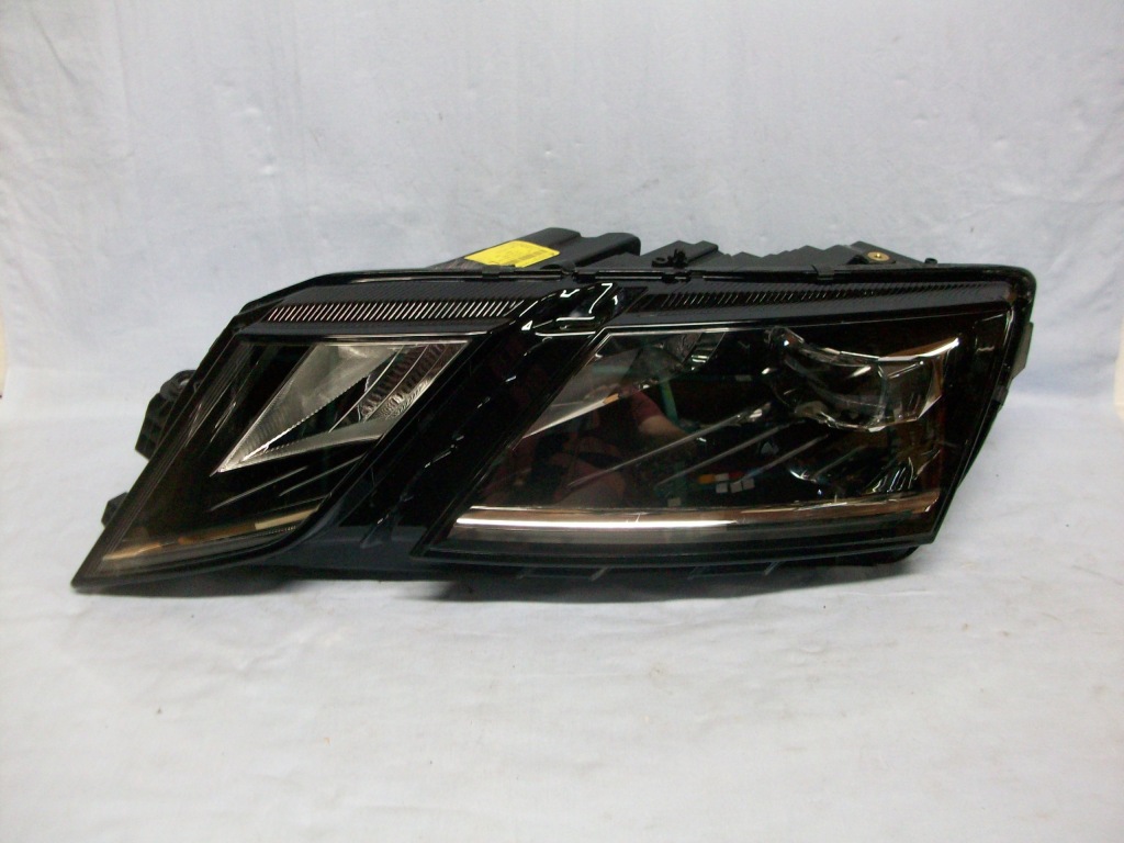 фото №1, Левая skoda octavia iii lift full led идеальное состояние комплектный