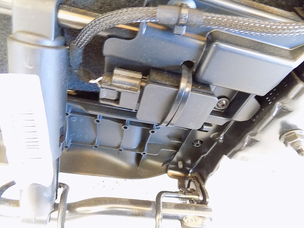 фото №6, Сидіння лівий задня ii ряд - renault scenic iii 09-16