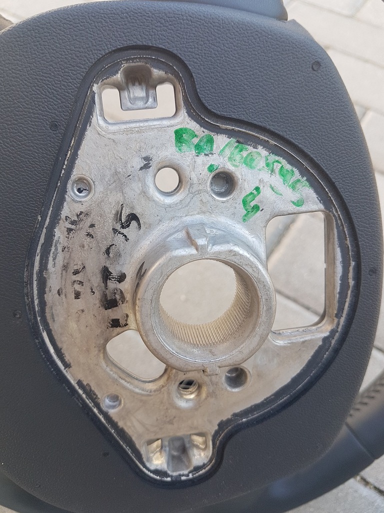 фото №4, Воздуховод audi q3 8u0 мультифункция