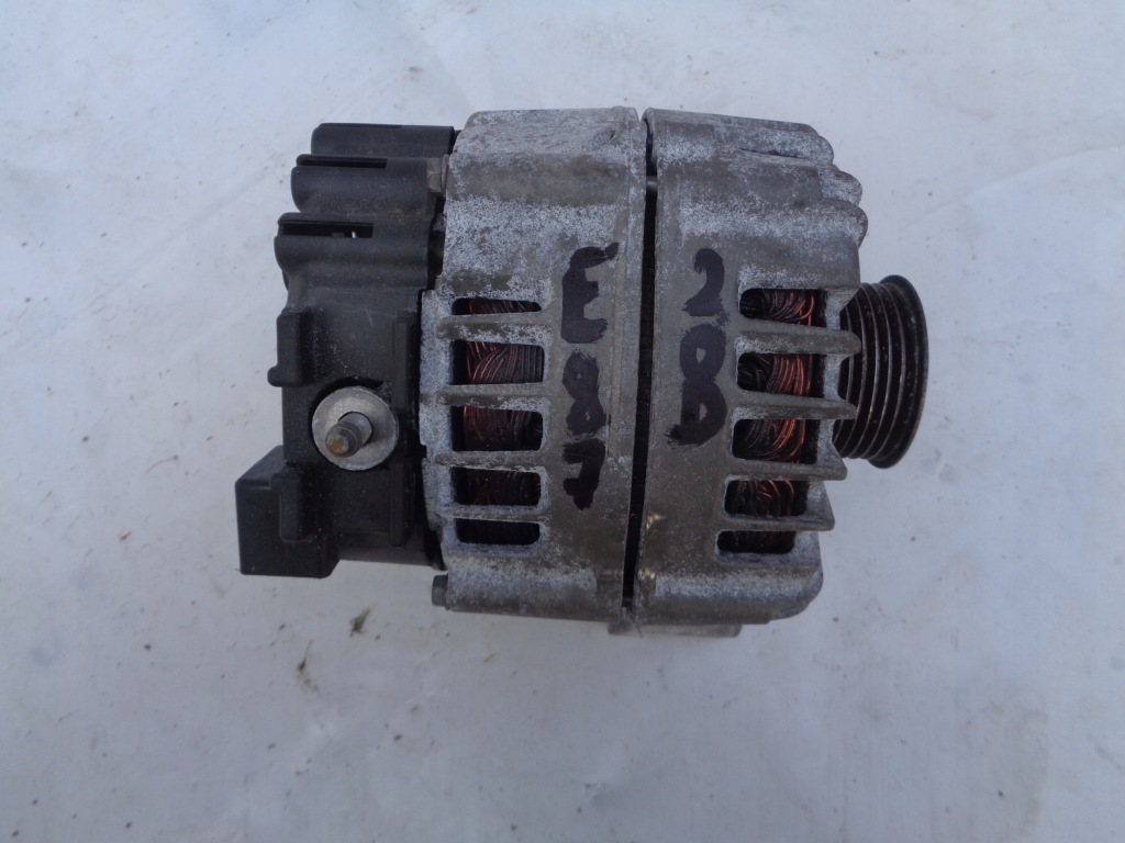 Купить Генератор bmw 1 e87 2.0d 7802261