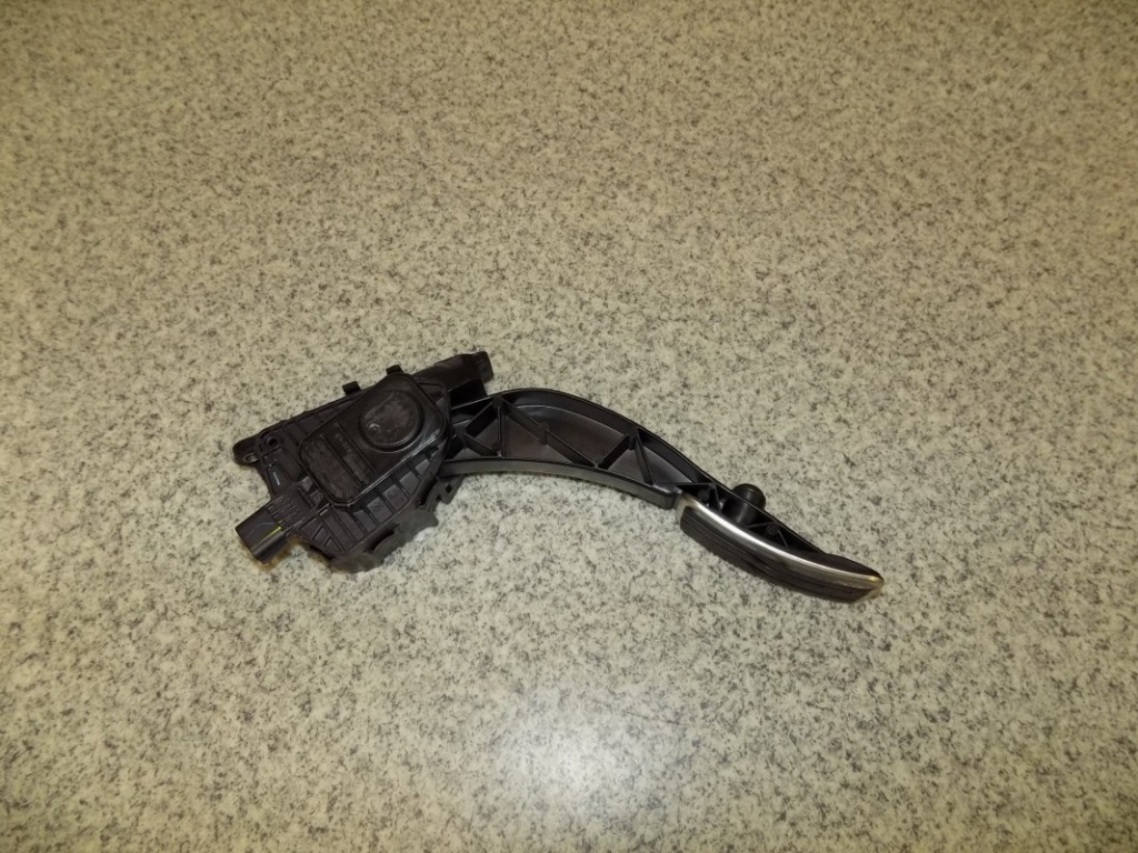 фото №1, Ford 17r edge ii 2.0 tdci педаль газу e1gc-9f836