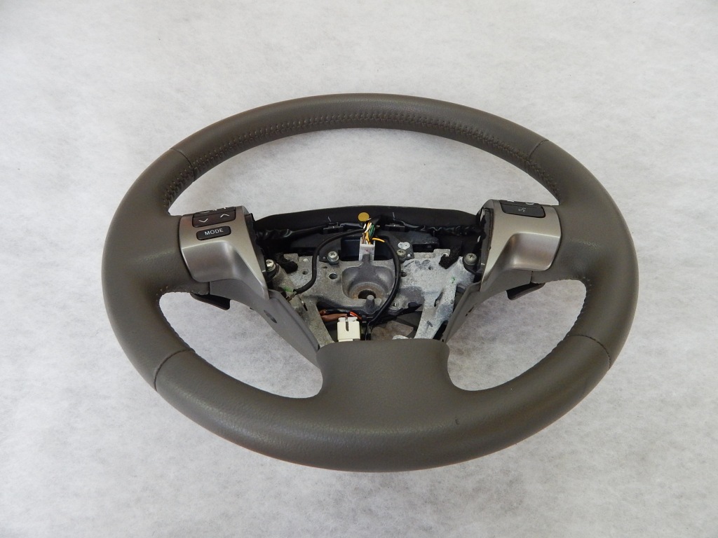 фото №7, Toyota auris - повітропровід шкіра пелюстки перемикання bdb