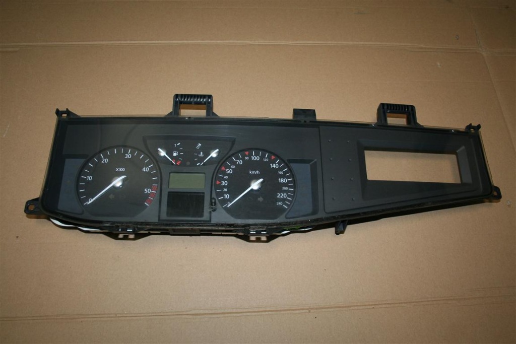 Купити Renault оригінальний номер 8200263367