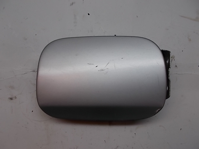 фото №1, Mercedes b klasa w245 кришка заливної пального 761