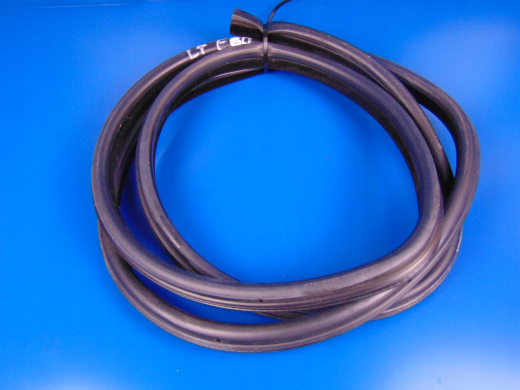 фото №1, Bmw 5 e60 прокладка двері ліва задня задня sedan